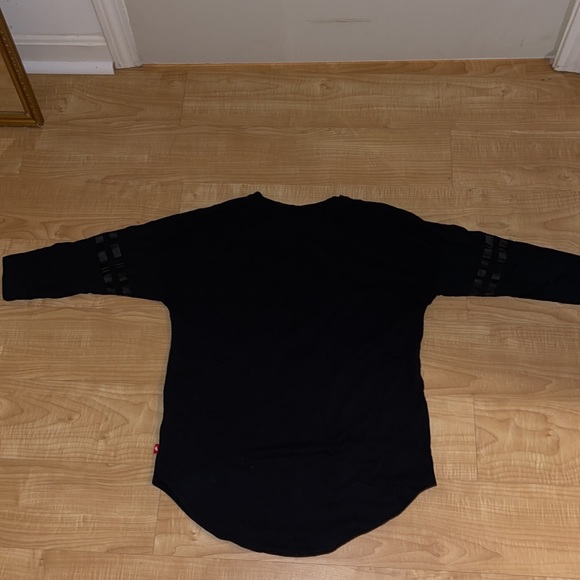 Black Nike shirt - Picture 4 of 4